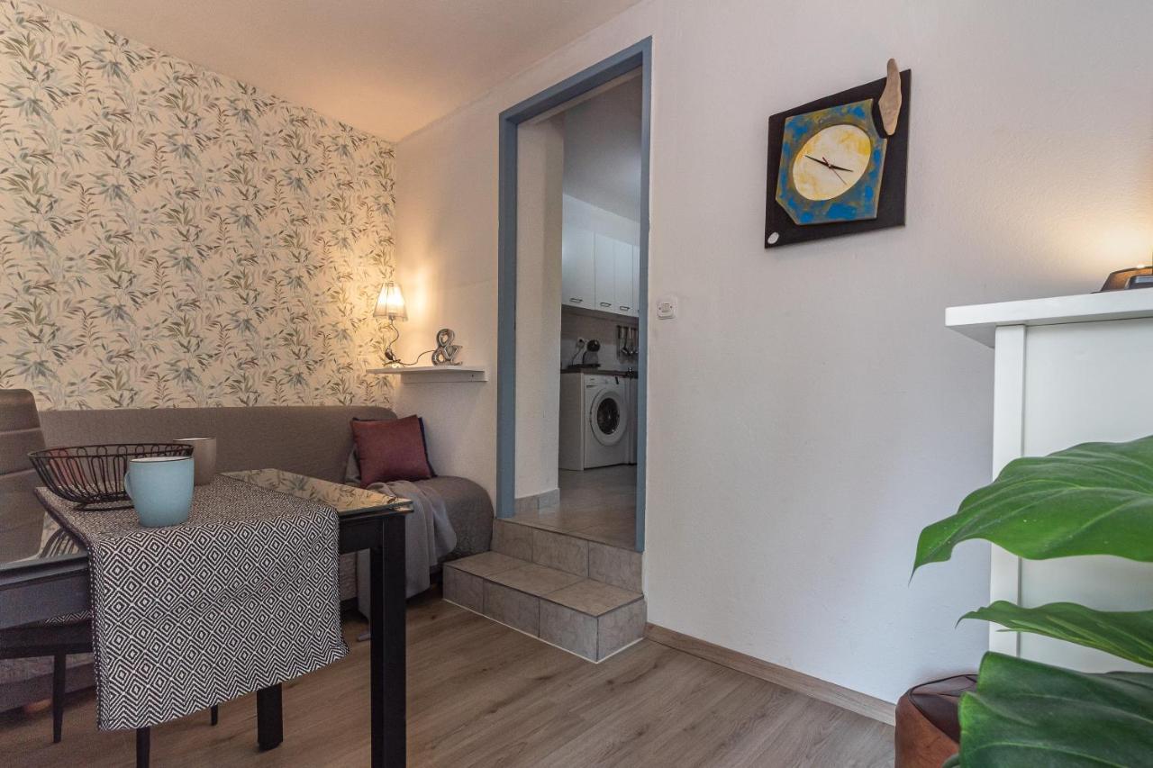 Umag Romantic Apartment Екстер'єр фото